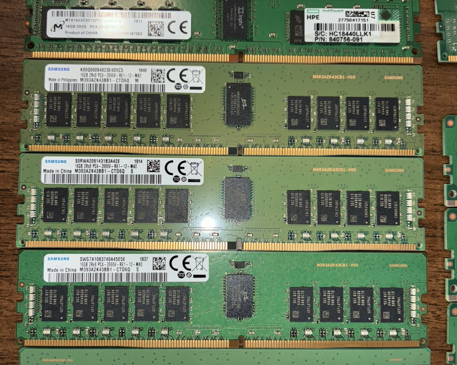 как выглядит Server Memory RAM 16GB 8GB DDR4 ECC Registered Server PC4-2933Y -2666V Lot of 17 фото