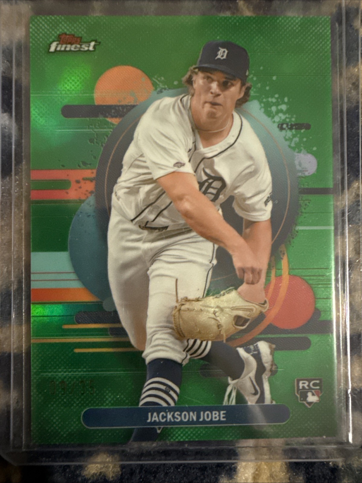 2025 Topps Finest - Uncommon Jackson Jobe #174 Green Refractor /35 (RC)