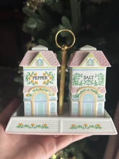 Lenox Spice Village Salt And Pepper Shakers With Caddy 1991 3 Piece Set