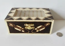 Feathers, 4 directions, lace lid: Burnt Work, sm wood box - JC Polchies, Mi'kmaq