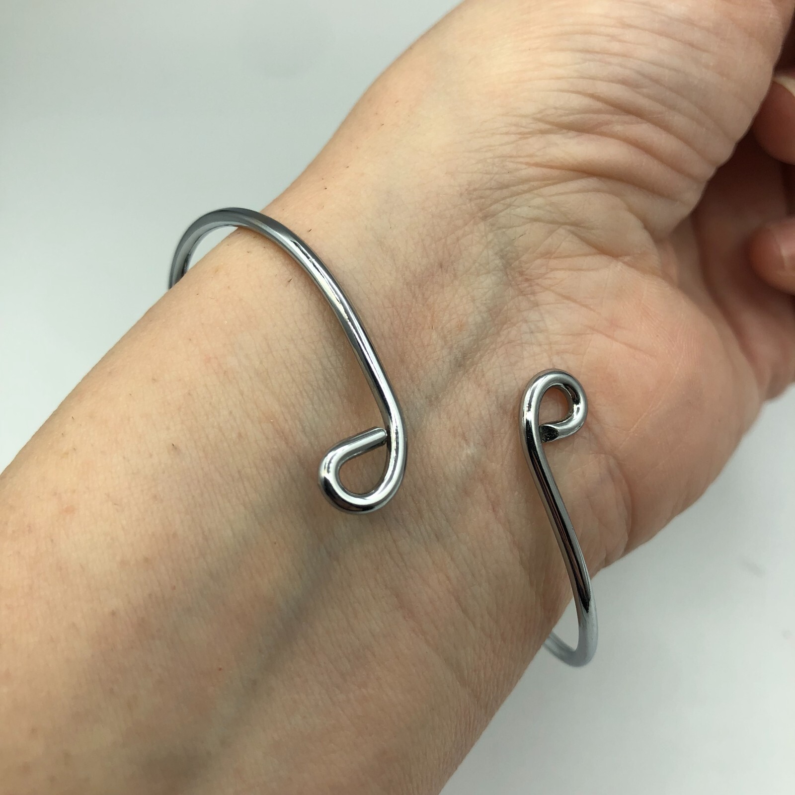 Statement Bangle Silver Tone & Black Stone Y2K Ch… - image 3