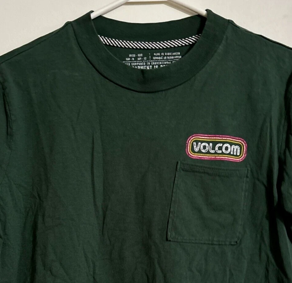 VOLCOM Crop Top T-Shirt Green Short Sleeve Shirt Cotton Blouse Pocket Medium 8 - Image 2 of 4