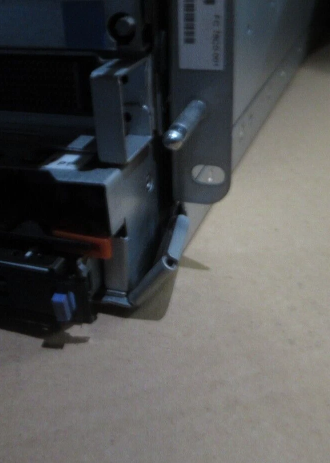 IBM Power 770 9117-MMC 2x 16C Power7 3.3GHz 256GB Ram 6x 2.5" Bay 4U Server - Image 3 of 4