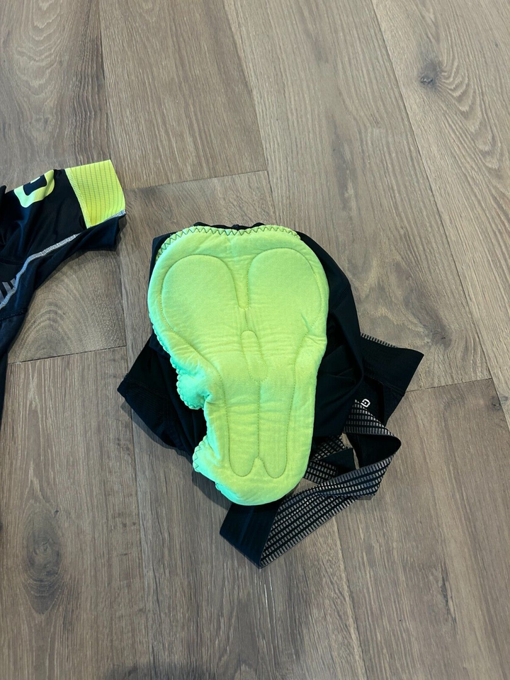 Ale PRR Cycling Kit (Jersey and Bibs) Size Large eBay