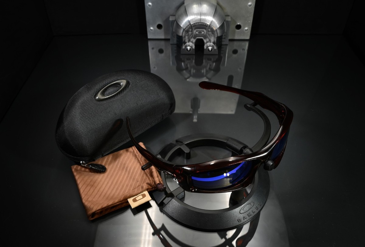 ビカクシダ P. Monster pup OAKLEY Monster Pup-1st Gen-Polished Rootbeer Frames, Ice Polarized