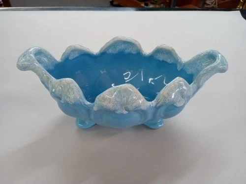 Vintage Hull Pottery Blue/White Glazed Footed Planter