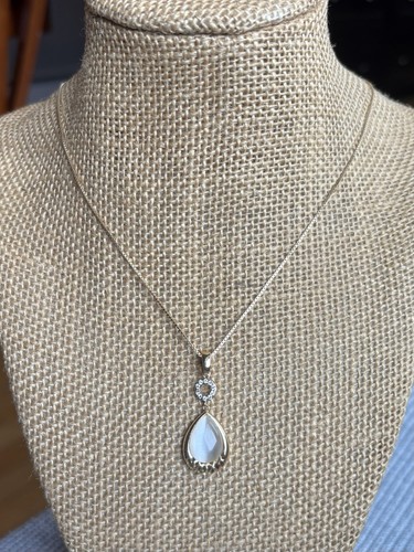 Gold Tone Teardrop Pendant Necklace White Cabochon