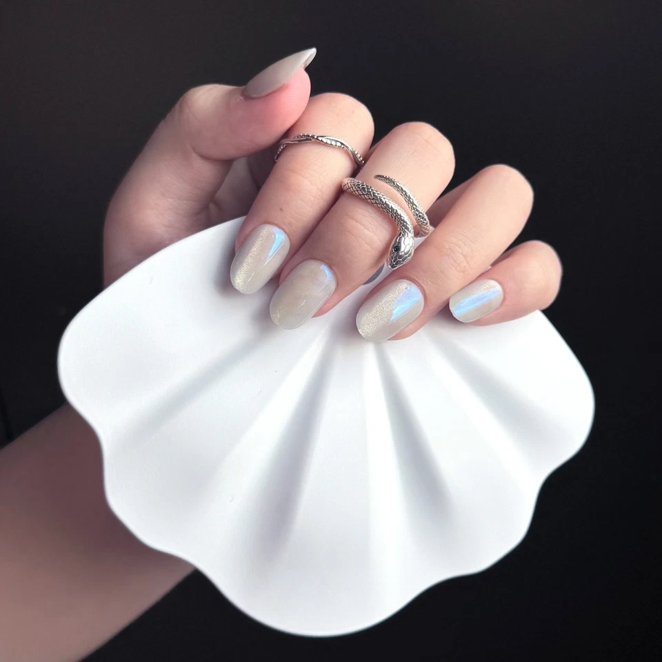 Silver Aurora Cat Eye Press On Nails - 24pcs Soft Gel Fake Nail Kit w/ Glue, Reu - Image 3 of 4