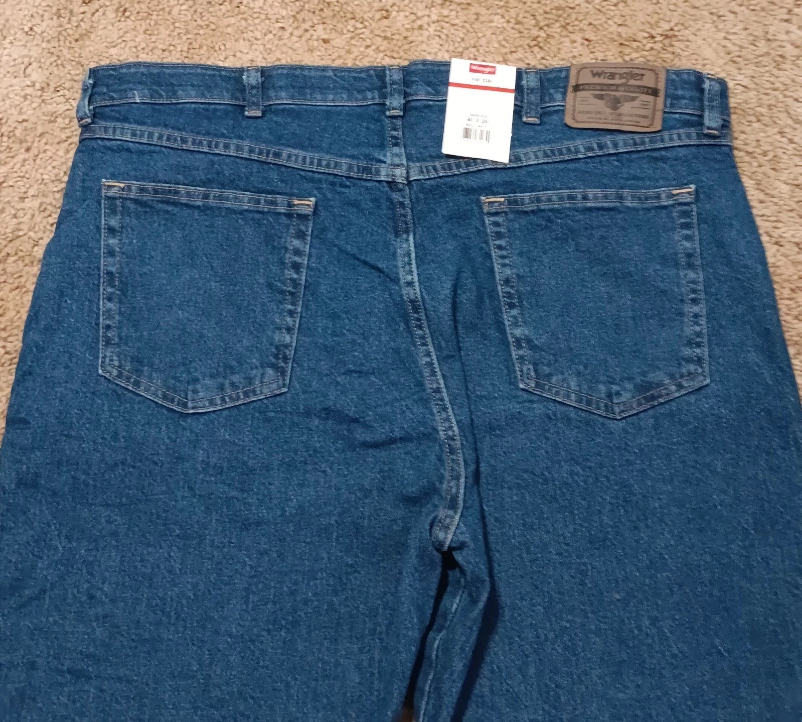 Wrangler Regular Fit Flex Waistband Jeans Men's Size 40x29 Denim Pants NWT thumbnail 6