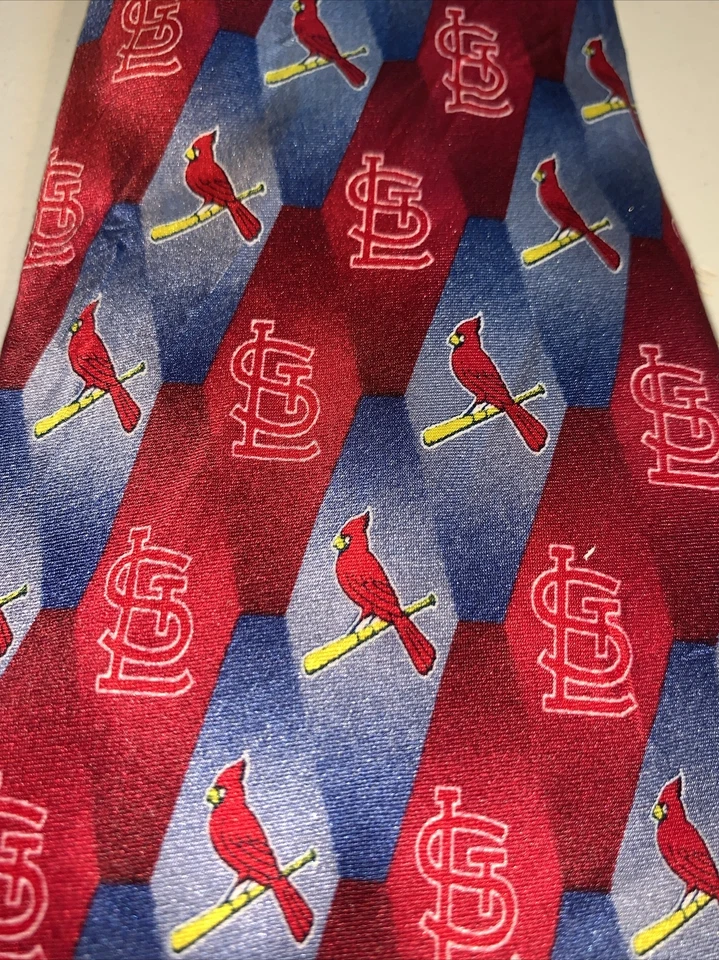 Corbata de cuello de seda roja MLB pájaro rojo de los Cardenales de San Luis para hombre 4” de ancho usada en excelente estado 100 % seda Foto 3 de 4