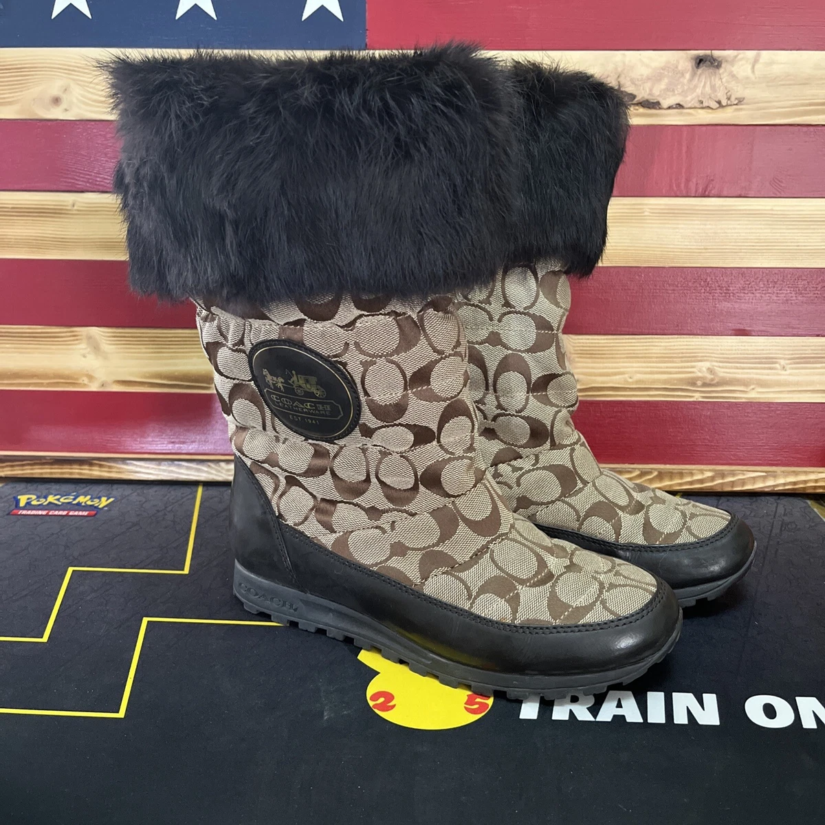 Coach snow boots store with fur