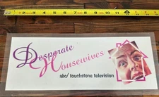DESPERATE HOUSEWIVES CAST CREW PROP PARKING PASS SIGN DISPLAY 700 PLACARD