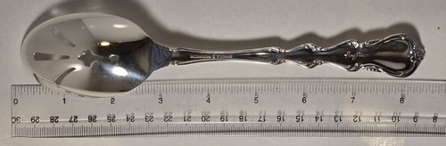 ANGELIQUE-INTERNATIONAL STERLING SILVER PIERCED TABLESPOON SERVING SPOON - Picture 4 of 11