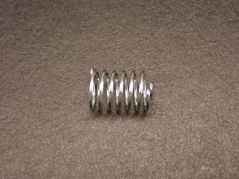 Buick LeSabre Invicta Wildcat Electra 1962 cerradura de maletero puerta abatible de resorte 62 Foto 3 de 4