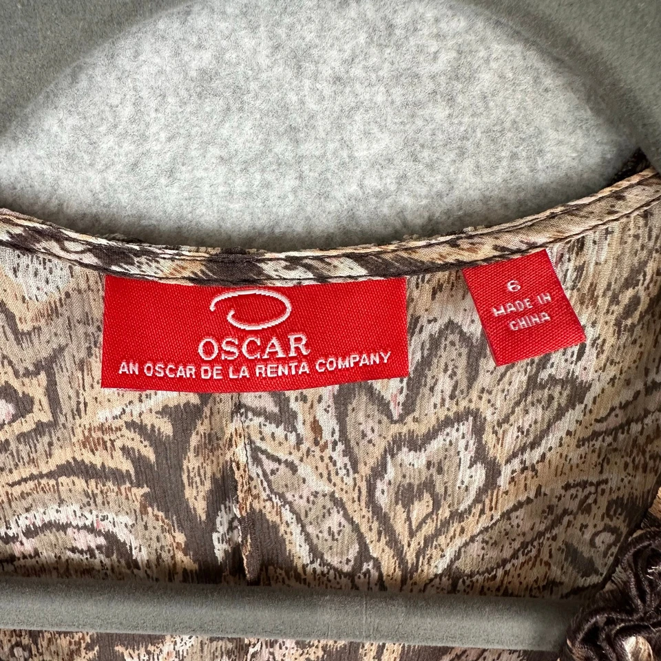 Oscar | Vestido midi transparente Oscar De La Renta Co. talla 6 estampado con botones Y2K Foto 3 de 4