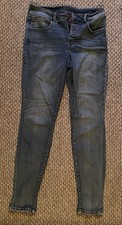 Maurices Everflex High-Rise Straight Stretch Blue Denim Jeans 5-Pocket Size 8