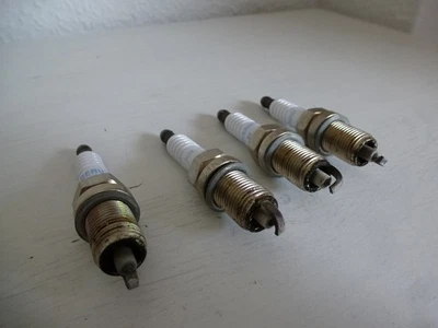 BERU ULTRA Platin Z301 Zündkerze BMW E90 etc. 14FR-7LPUX02 / M14x1,25, SW16 mm - Bild 1 von 4