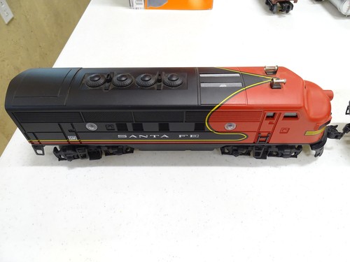 Williams Santa Fe 20196 F-3 A-A Powered Locomotive Set / FedEx FS - Picture 14 of 23