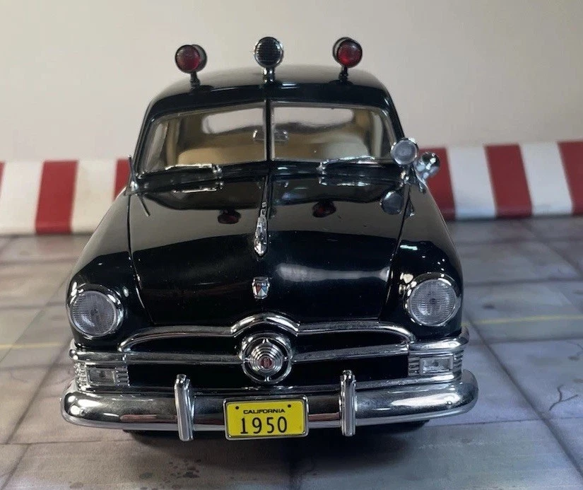 Rare 1/18 Precision Miniatures LAPD 1950 Ford 4 Door Police Car OrigOwner *READ - Image 2 of 4