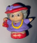VINTAGE FISHER PRICE- MATTEL LITTLE PEOPLE "GRANDMA WITH A RED HAT" 2002