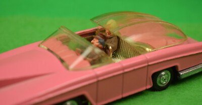 Dinky Toys Lady Penelope's Fab 1 Thunderbird