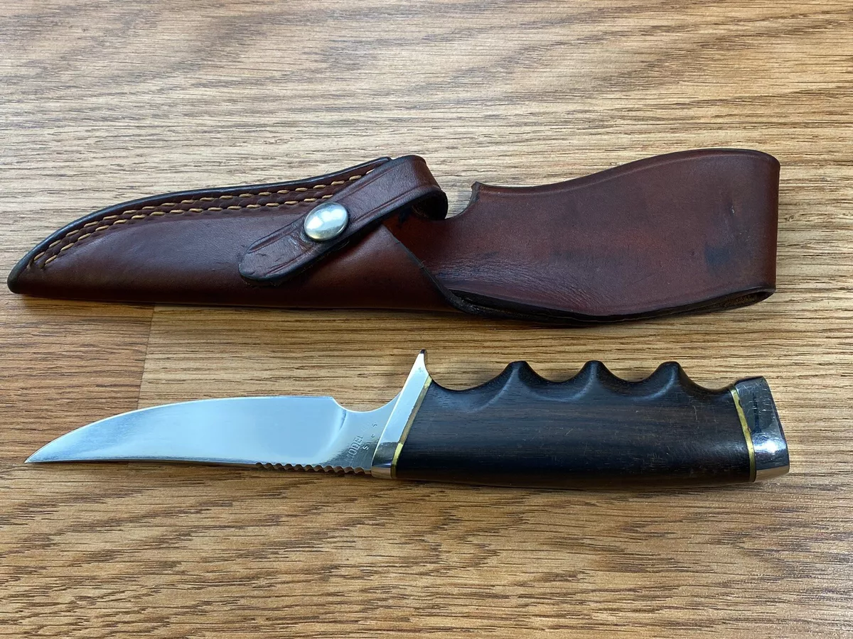 GERBER Model 450 S Presentation Hunting Fishing Knife w/ Sheath