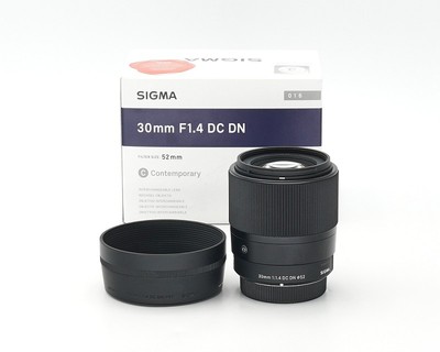 Sigma C 30mm 1.4 DC DN für Fujifilm X-Mount Ausstellungsstück #39279**