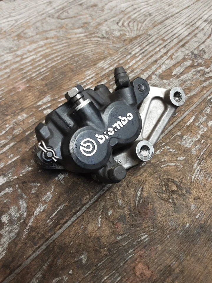 2007 05-08 Ducati Monster S2R 800 Front Right Side Disc Brake Caliper Assembly - Image 2 of 4