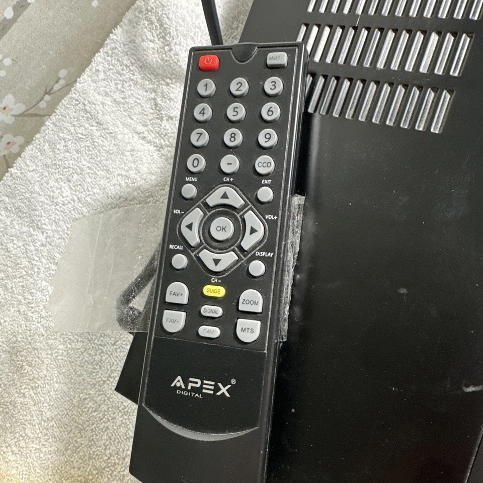 Apex Digital TV Converter Box DT250 - Image 3 of 4