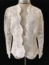 Victor Costa open top jacket size 8 white lacy floral long sleeve lined