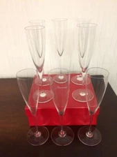 8 Champagne Flutes Model Dom Pérignon Crystal Baccarat (Price of 8 Pieces)