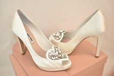 MIU MIU PRADA WHITE SATIN JEWELED CRYSTALS PLATFORM PEEP TOE WEDDING PUMPS 40