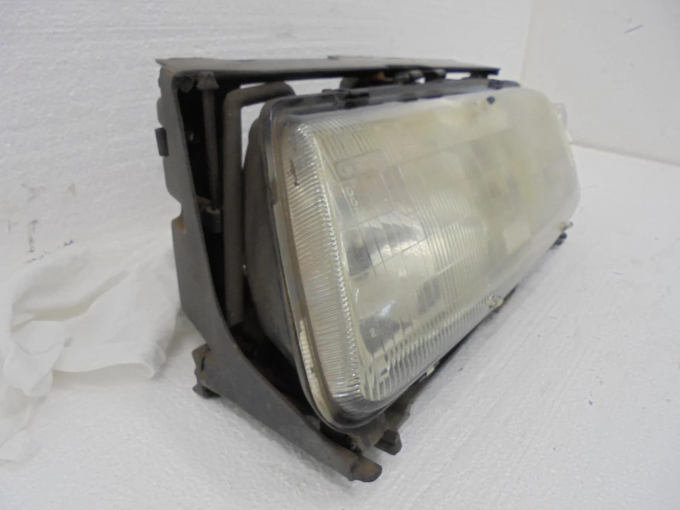 Faro izquierdo lado conductor Pontiac Grand Prix OEM 16521461 4 puertas 91 96 Foto 2 de 4