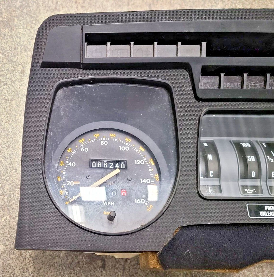 Jaguar XJS HE V12 1981-1991 velocímetro grupo 86 k millas fabricante de equipos originales Foto 2 de 4