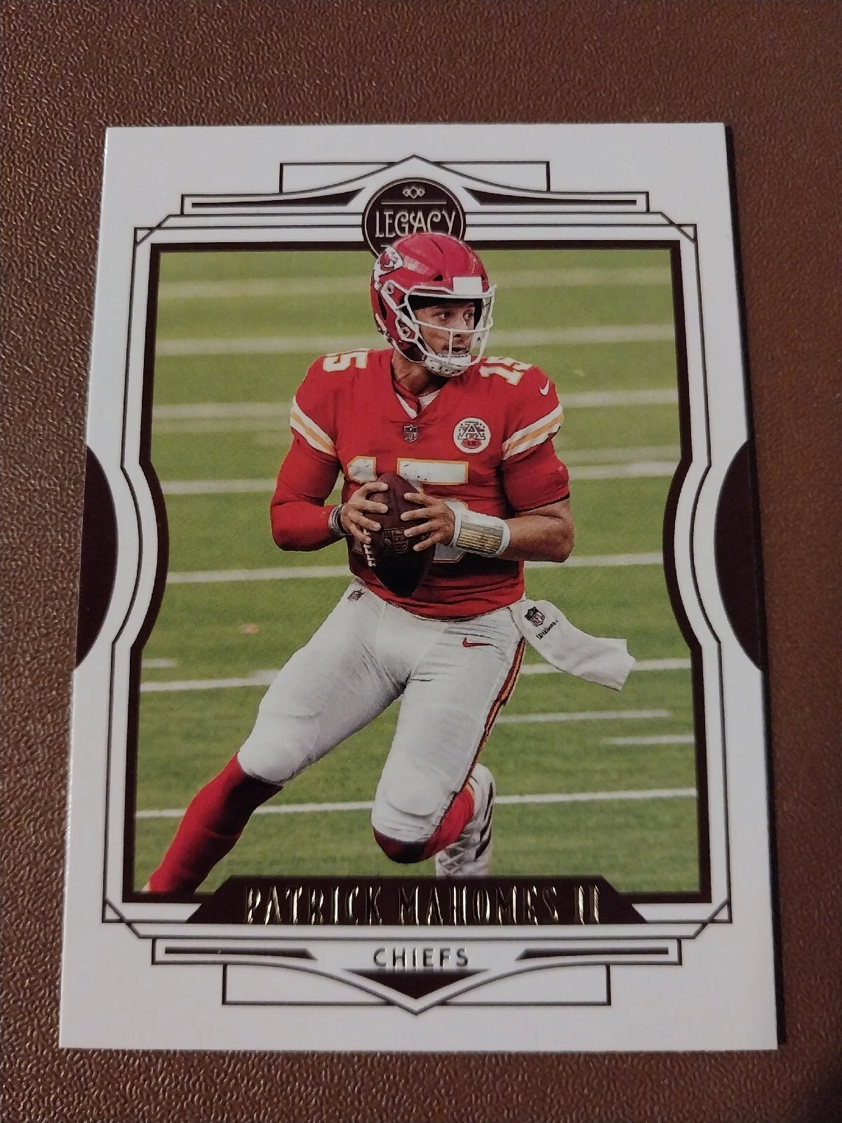 Patrick Mahomes trading card