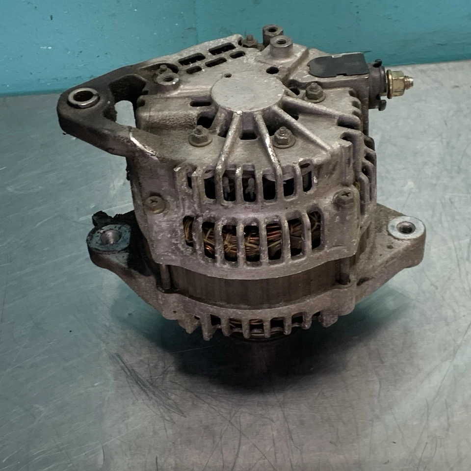 Alternador para Nissan Altima 2006 1,8 L 02 03 04 05 06 Foto 2 de 4