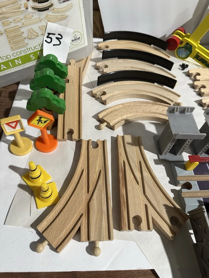 Juego de tren con tapa de cubo Const (parcial) faltan 8 piezas Foto 4 de 4