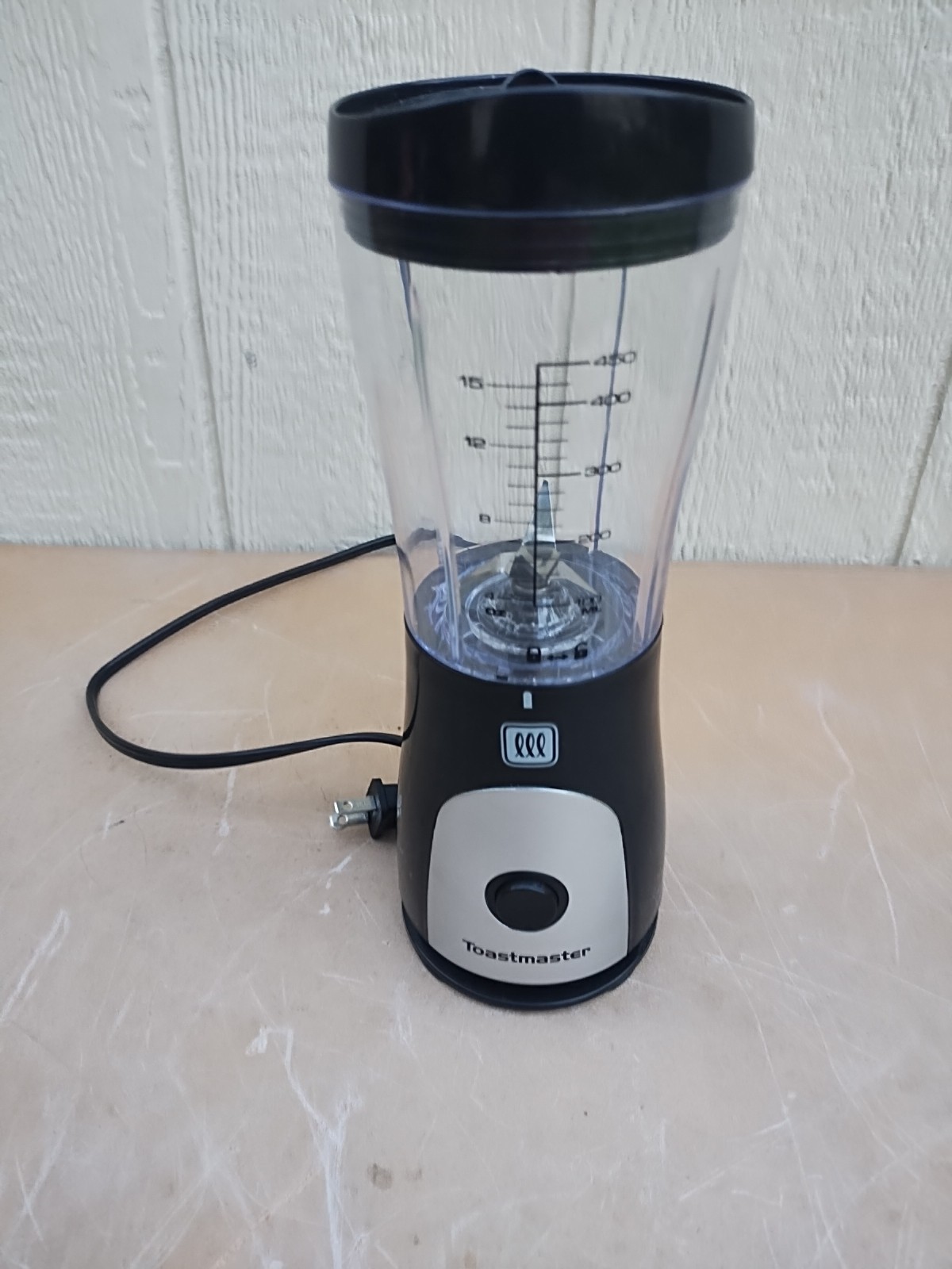 Toastmaster Mini 15 Oz Personal Blender  Black