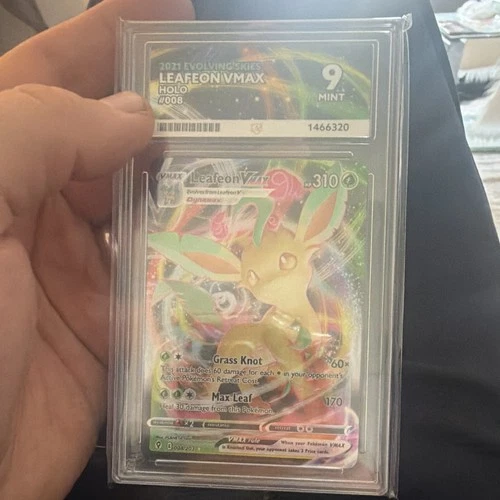 Leafeon VMAX 008/203 Holo Rare 2021 Evolving Skies English ACE Grading 9