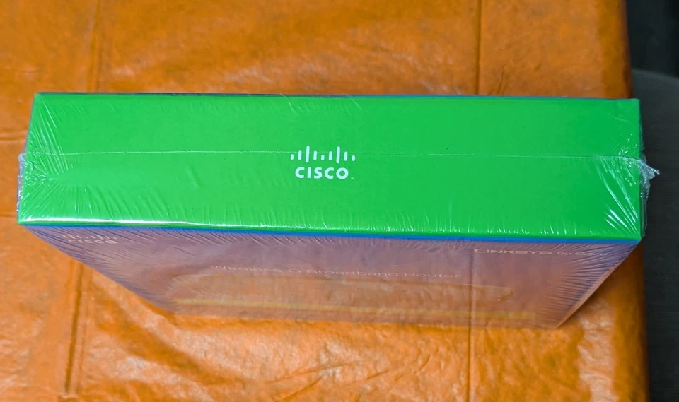 Cisco Linksys WRT54G2 4-Port 10/100 Wireless G Broadband Router - Image 4 of 4
