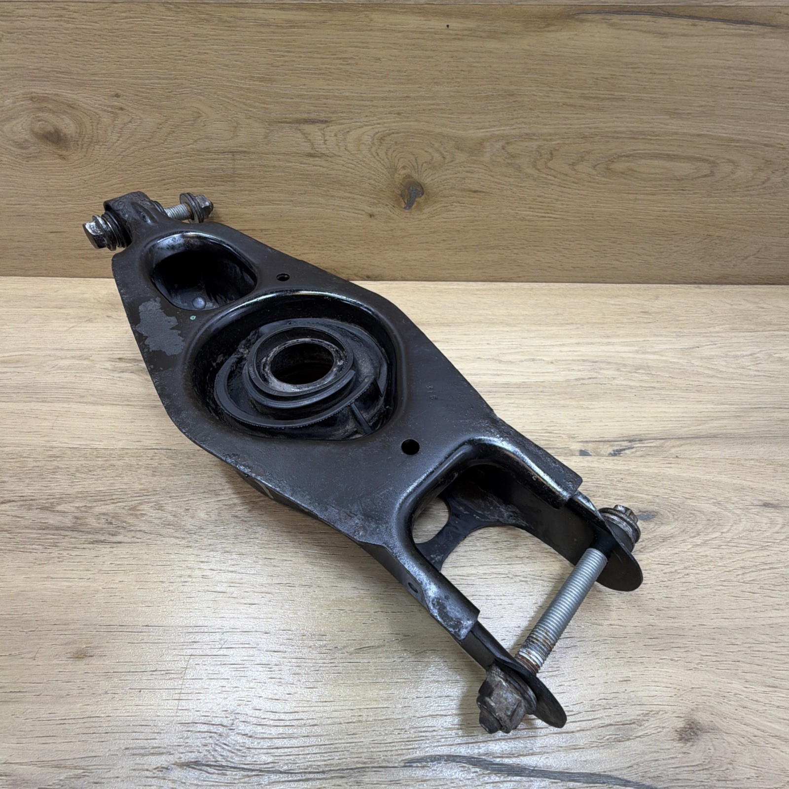 🟢 2014-2017 Maserati Ghibli Rear Left Side Suspension Lower Control Arm🟢