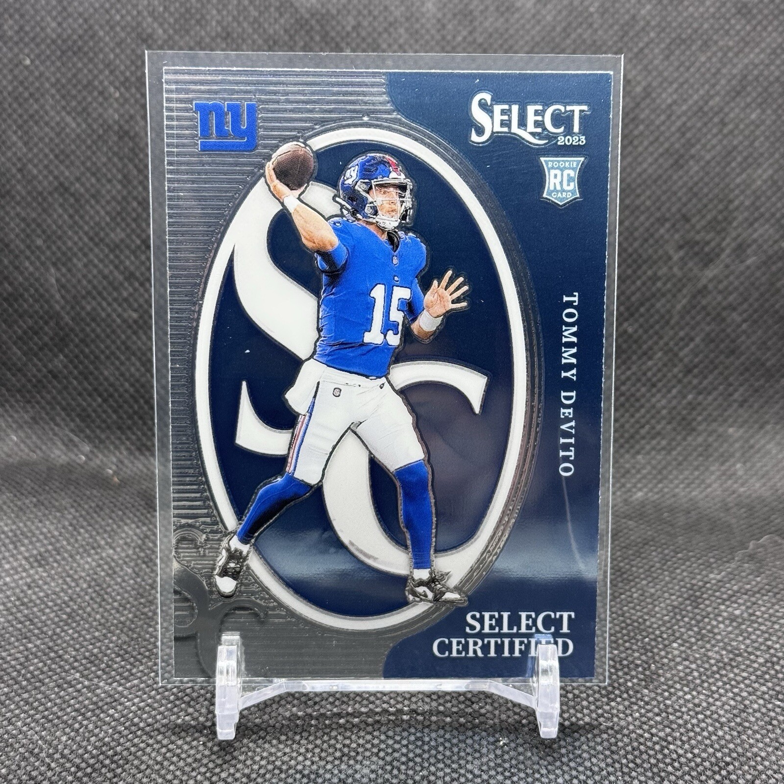 2023 Panini Select Tommy DeVito Rookie Card RC Select Certified #CRO-TDE Giants