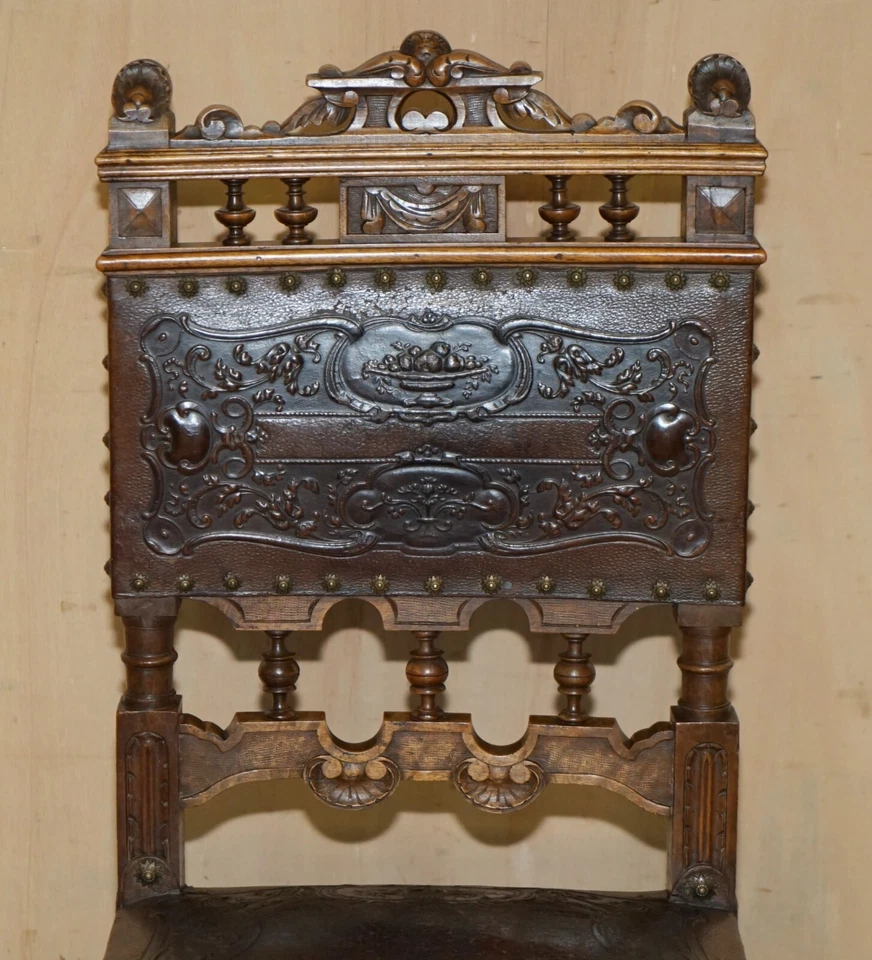 ПРЕКРАСНЫЙ НАБОР ИЗ 6 ОБЕДЕННЫХ СТУЛЬЕВ HENRY II ОКОЛО 1880 Г. ИЗ ФРАНЦУЗСКОГО ДУБА И ТИСНЕНОЙ КОЖИ - Изображение 4 из 4