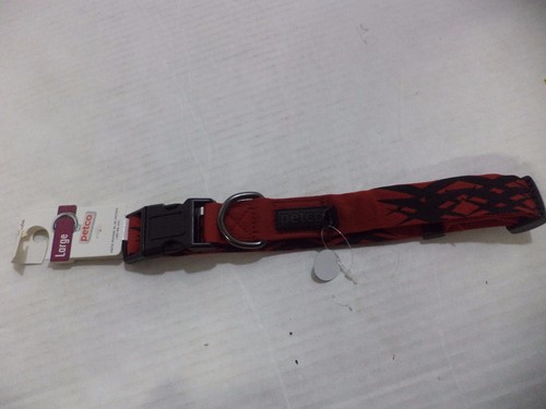 Petco Adjustable Sport Dog Collar in Black & Red eye-catching pattern Large
