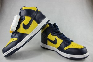 air jordan 11 michigan