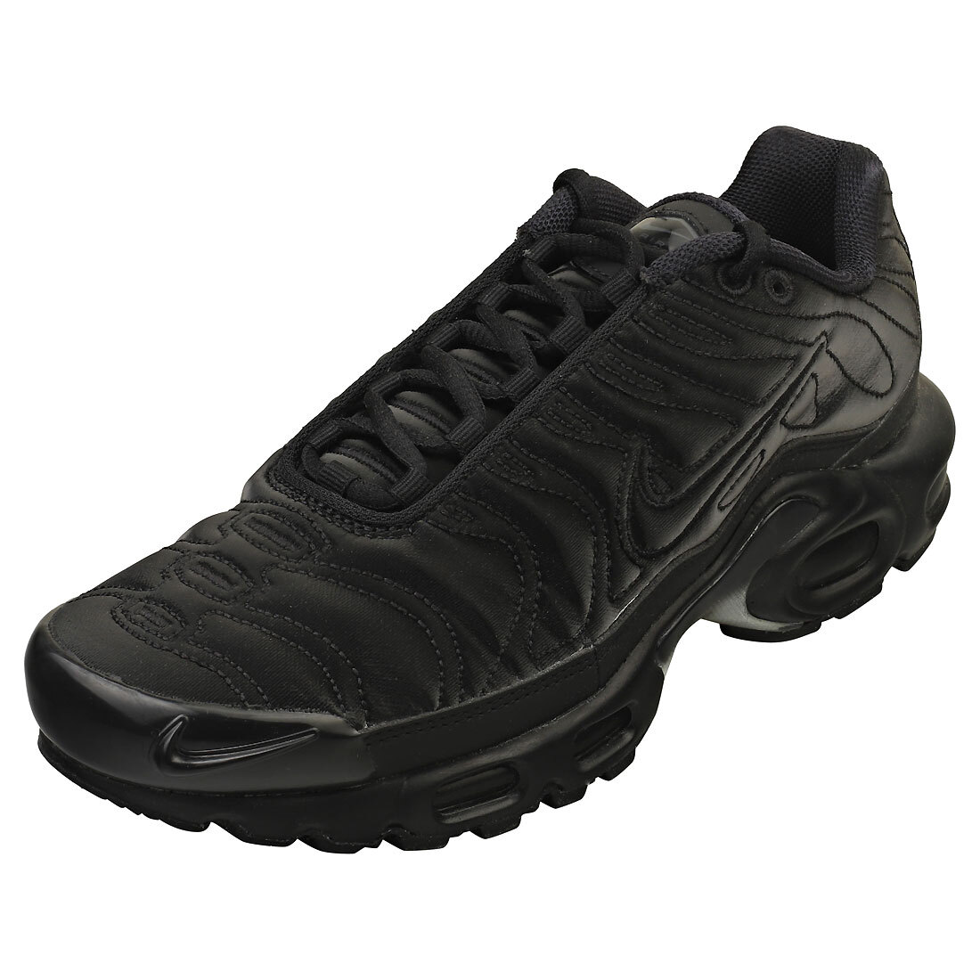 nike air max plus women's black