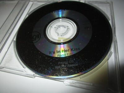 Kikitup It's In Her Kiss RCA KIK 2 UK Promo 1995 CD Single