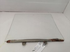 Mercedes-Benz E W123 1980 Hinten Links T&uuml;r Fenster Glas PUM40435