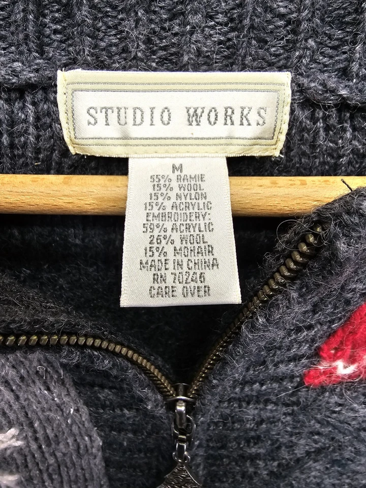 Suéter de Navidad Mohair Mezcla de Lana Studio Works Cremallera Completa Copos de Nieve Parche de Pino Foto 4 de 4