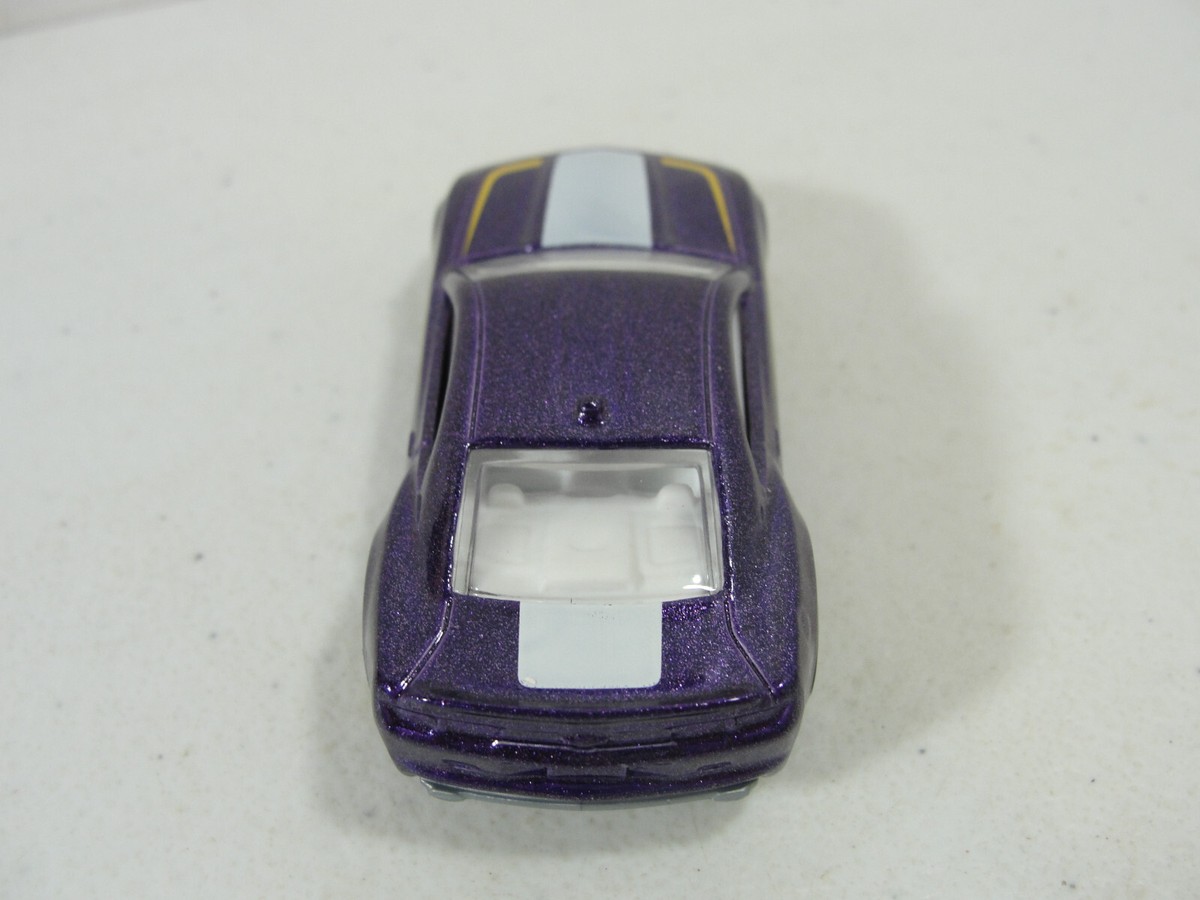 Hot Wheels '10 Camaro SS Purple Car /w White & Yellow